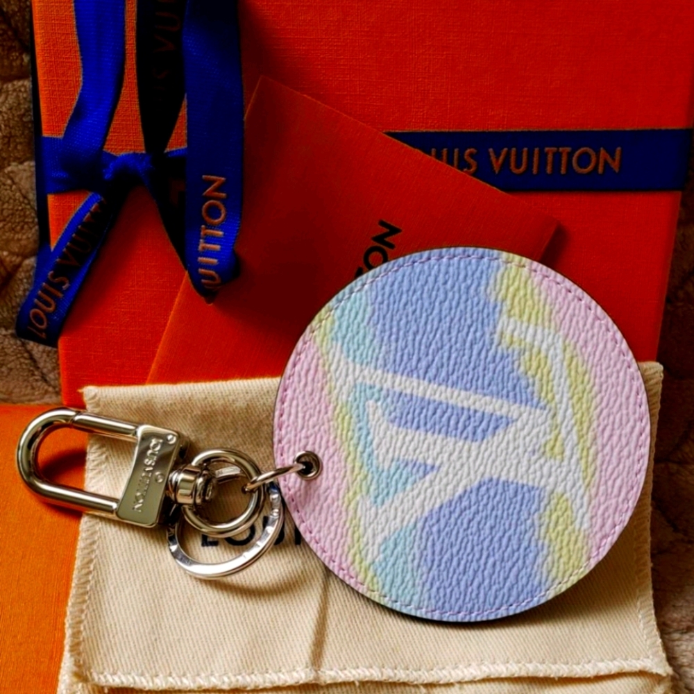 Louis Vuitton Pastel Pink Escale Key Charm Holder